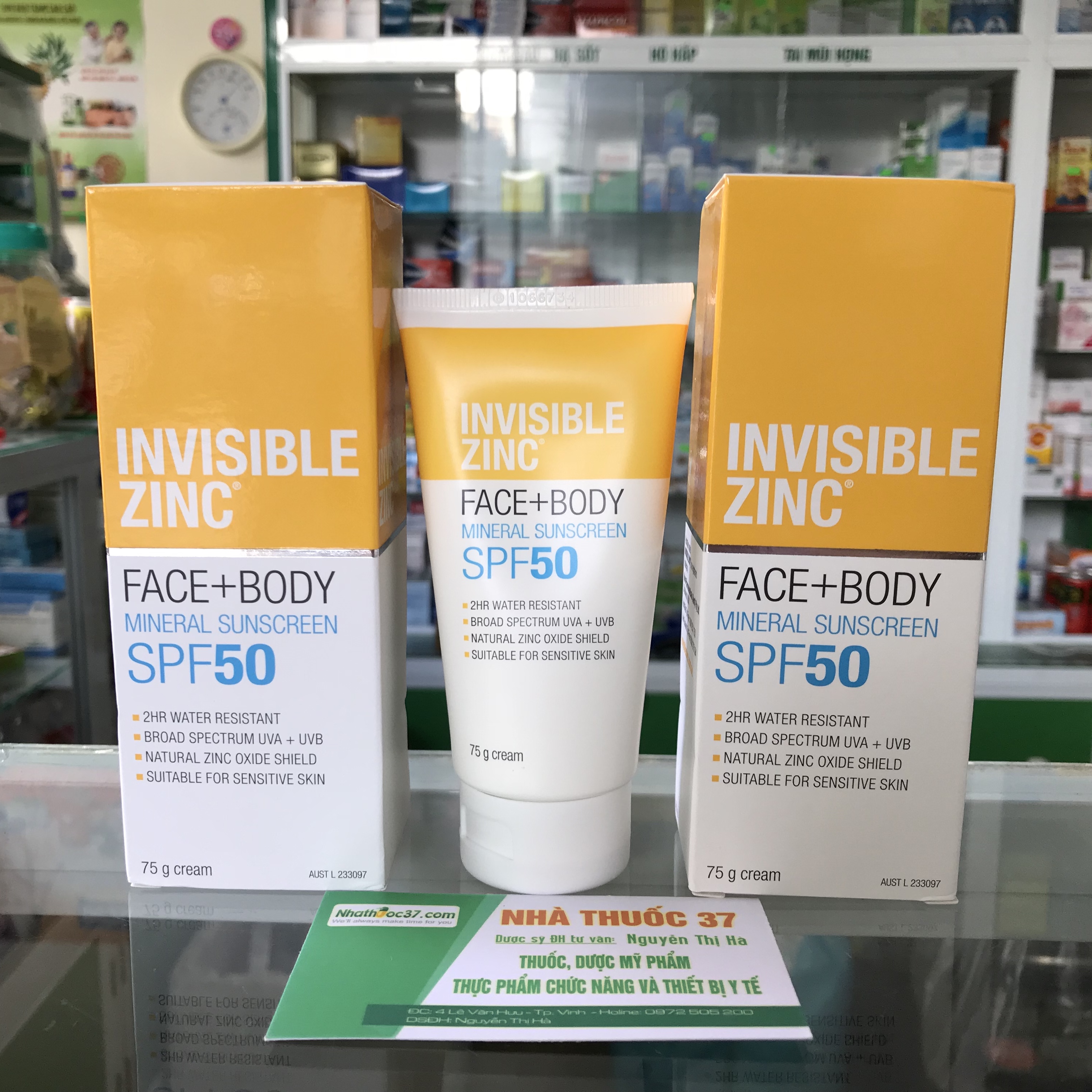 Kem chống nắng Invisible ZinC