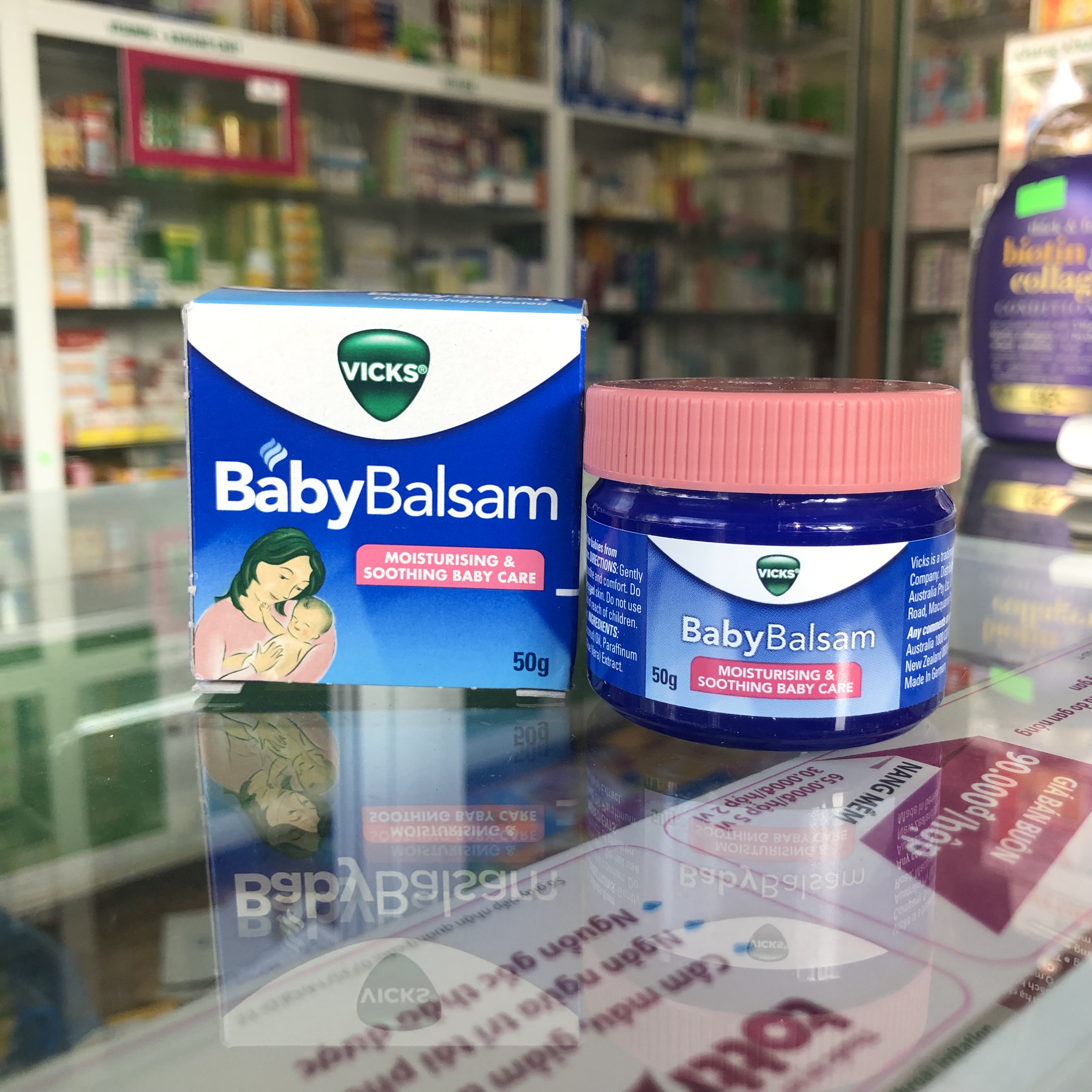 Dầu bôi ấm ngực, giảm ho Vick Baby balsam