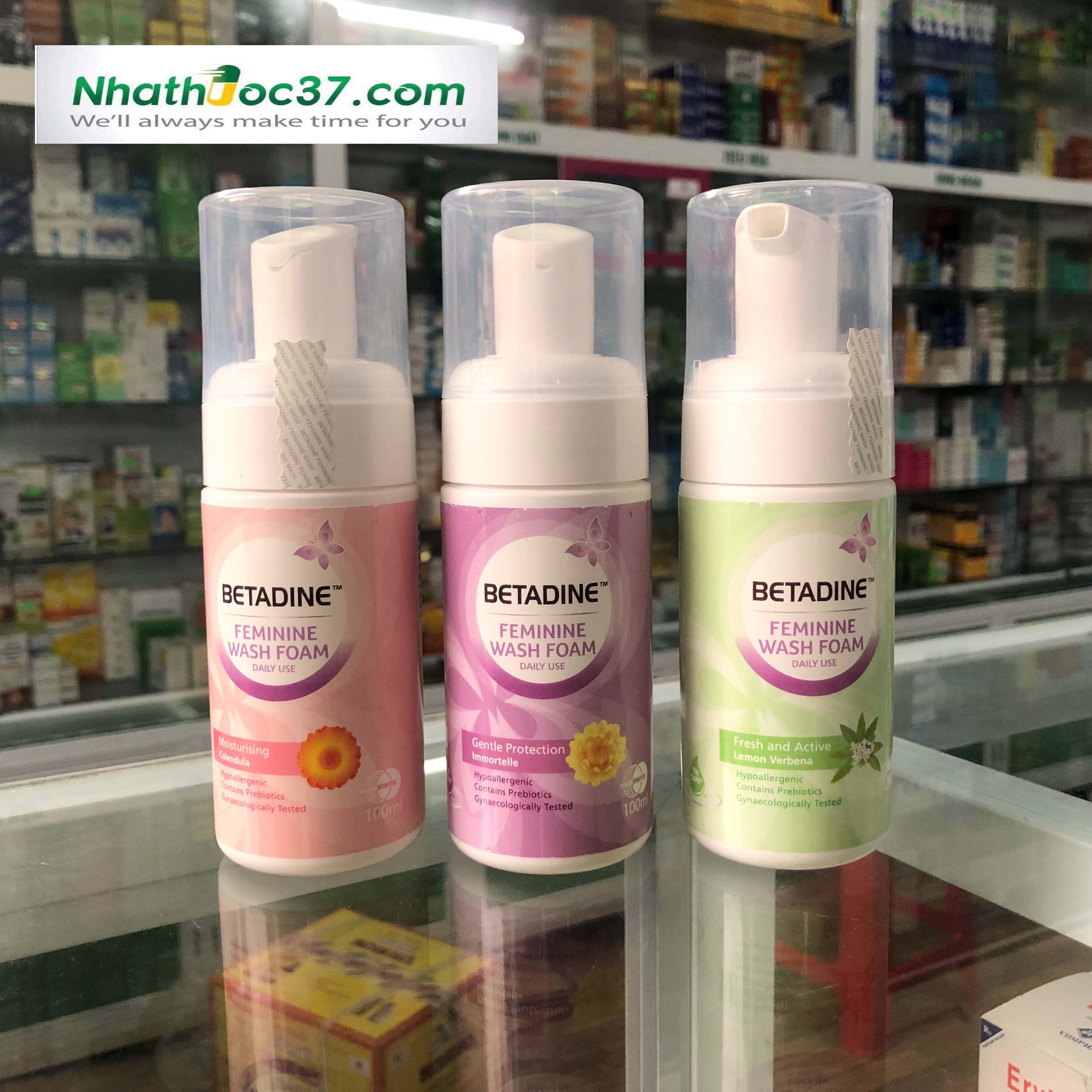 Dung dịch vệ sinh phụ nữ Betadine Feminine wash foam 100ml