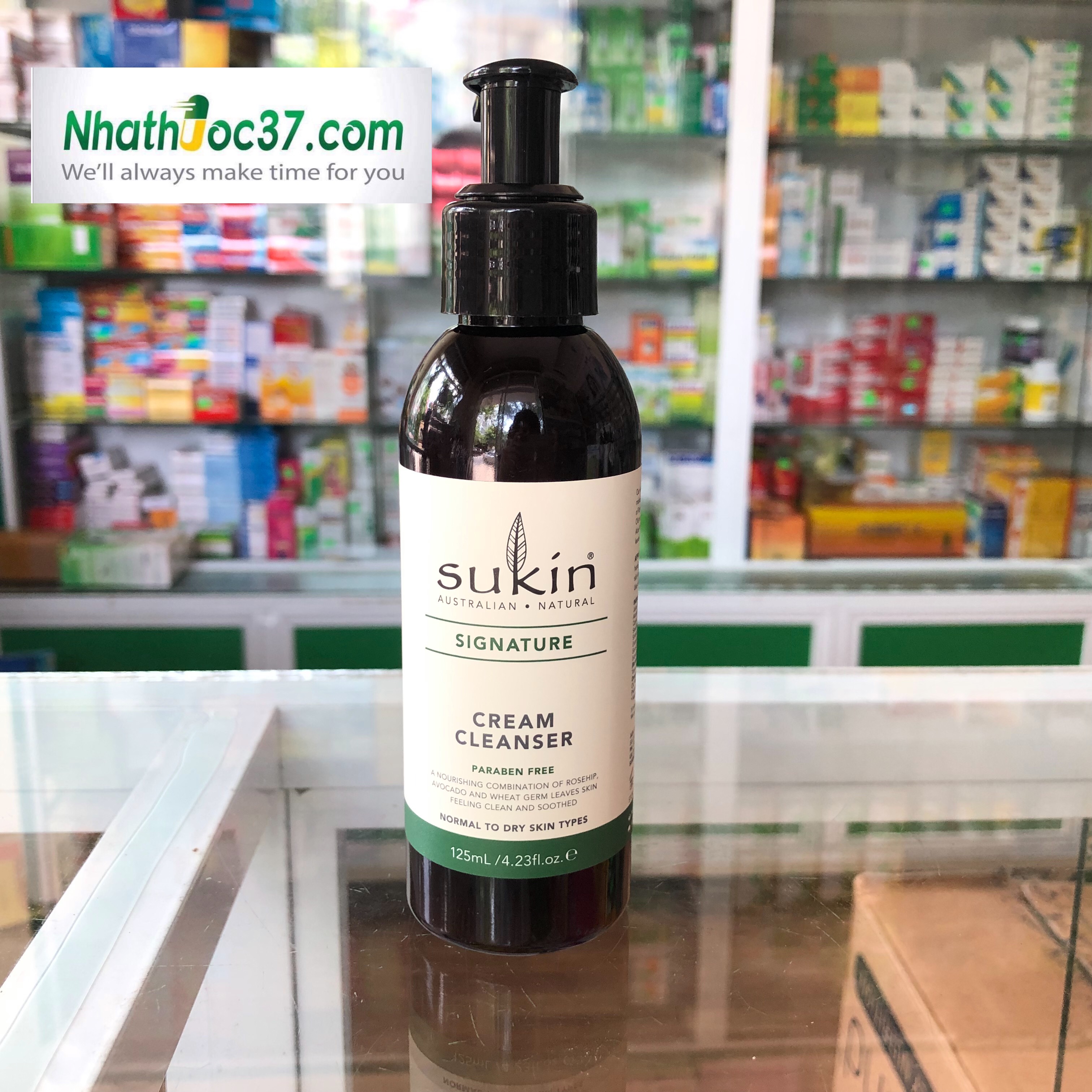 Sửa rửa mặt dành cho da khô Sukin cream cleanser