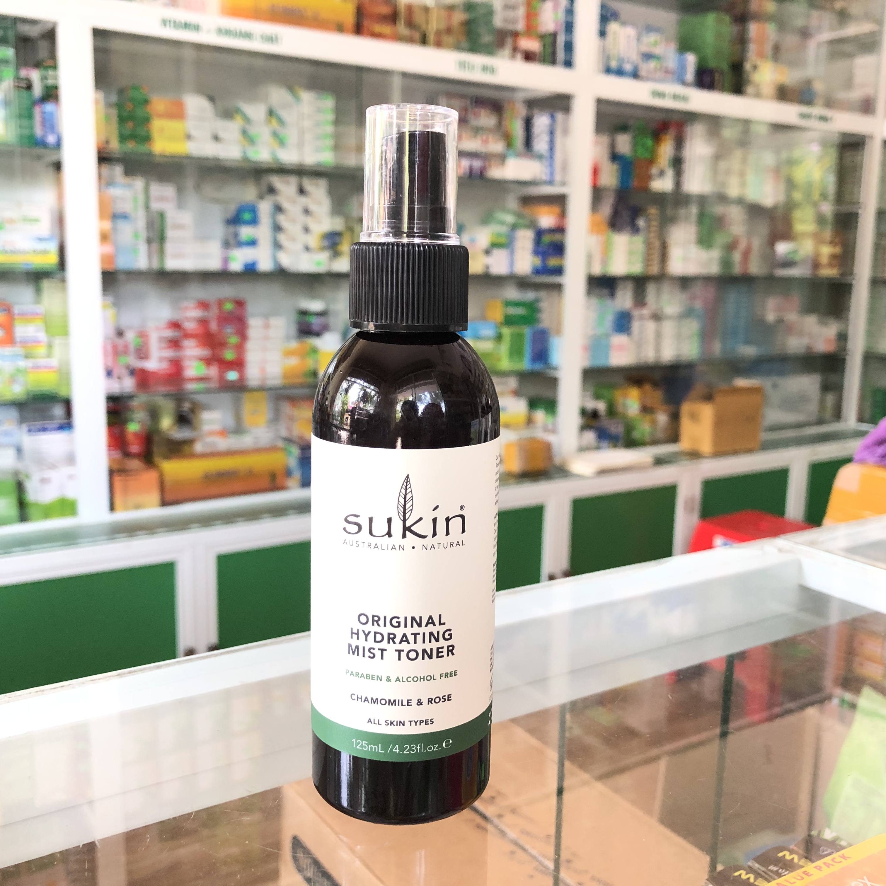 Nước hoa hồng Sukin hydrating mint toner 125 ml